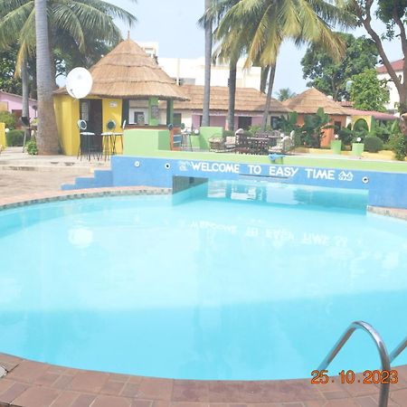 Easy Time Lodge Kololi Exterior photo